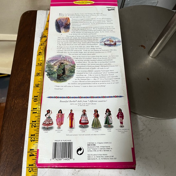 Vintage Norwegian Barbie - Picture 4 of 5